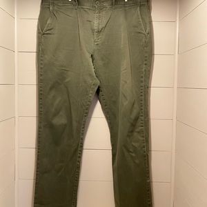 J Crew 1040 Athletic chinos